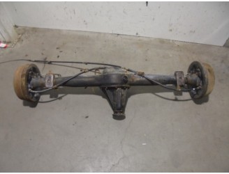 Recambio de puente trasero para hyundai h 100 2.5 diesel referencia OEM IAM 5210043460 TAMBOR 5 AGUJEROS BURRA 15