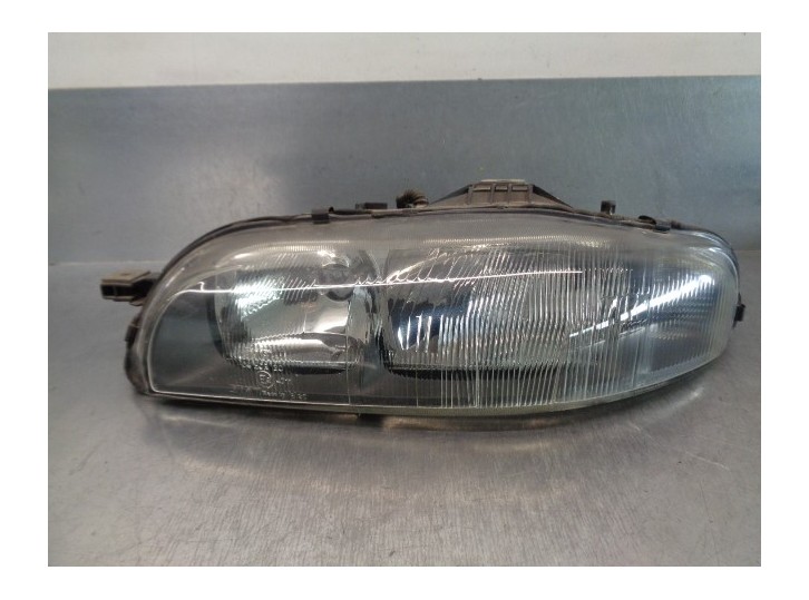 Recambio de faro izquierdo para fiat bravo (182) 1.4 12v cat referencia OEM IAM 7767726  