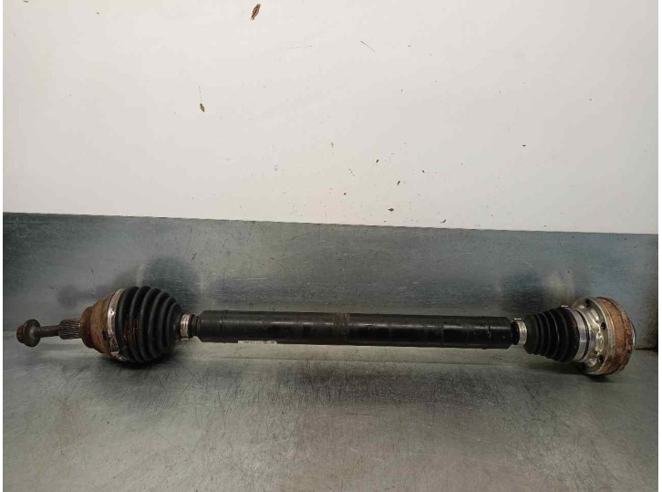 Recambio de transmision delantera derecha para volkswagen caddy furgón/kombi 2.0 tdi referencia OEM IAM 3Q0407272AB  