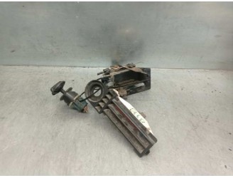 Recambio de mando calefaccion / aire acondicionado para ford fiesta berl./courier 1.1 cat referencia OEM IAM 89FG18K257AA 