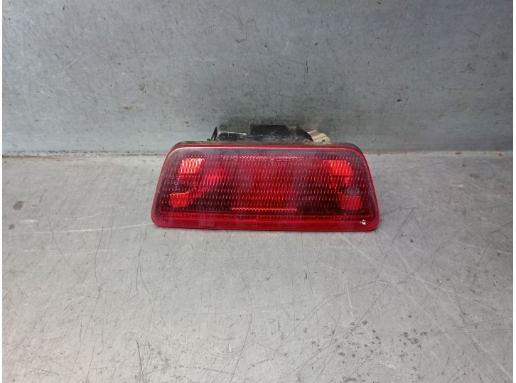 Recambio de piloto trasero central para nissan juke (f15) 1.5 dci referencia OEM IAM 26580ED50A 26580ED50A 