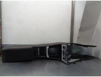 Recambio de apoyabrazos central para volkswagen cc (358) tdi referencia OEM IAM 2AB863241E 3C0864211B 