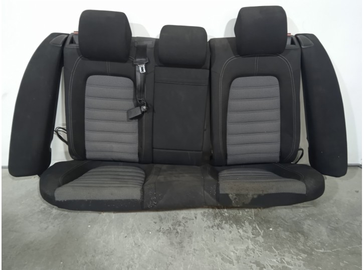 Recambio de asientos traseros para volkswagen cc (358) tdi referencia OEM IAM 4513044 TELA NEGRA Y GRIS 4 PUERTAS