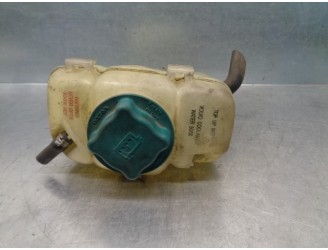 Recambio de deposito expansion para volvo xc90 2.4 diesel cat referencia OEM IAM 30741971 30741972 