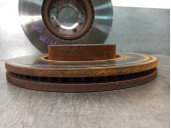Replacement front brake disc for Peugeot Expert van pro standard OEM IAM reference 9805260180 