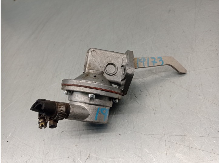 Recambio de bomba combustible para renault 19 chamade referencia OEM IAM 7700741339 