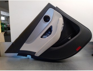 Recambio de guarnecido puerta trasera izquierda para mercedes-benz clase c (w205) lim. 2.0 cgi cat referencia OEM IAM A205730450