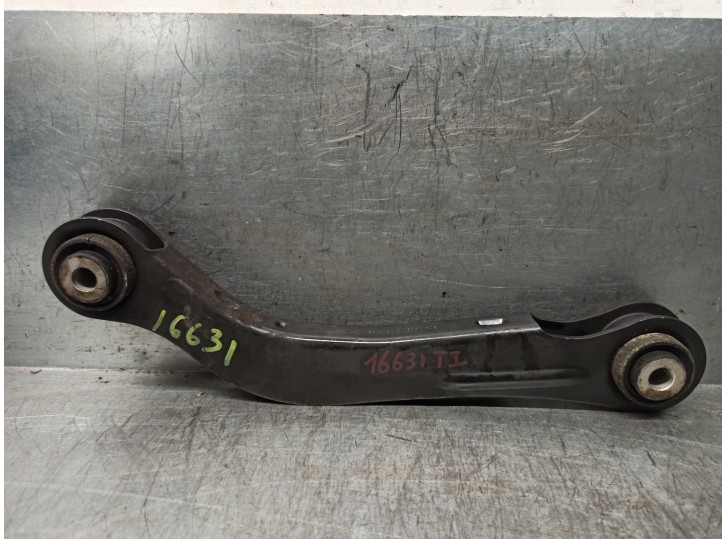 Recambio de brazo suspension superior trasero izquierdo para bmw serie 3 berlina (g20) referencia OEM IAM 688120101  