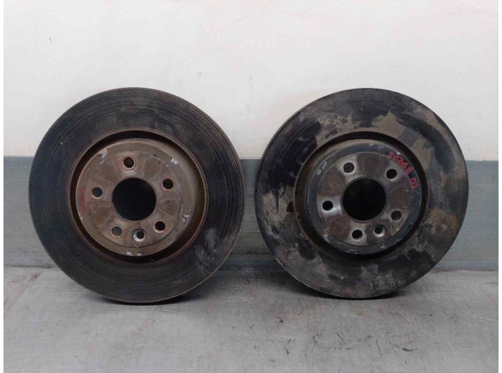 Recambio de disco freno delantero para land rover range rover velar 2.0 diesel cat referencia OEM IAM LR090685 