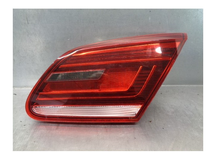 Recambio de piloto trasero derecho para volkswagen cc (358) tdi referencia OEM IAM 3C8945308S DE PORTON 4 PUERTAS