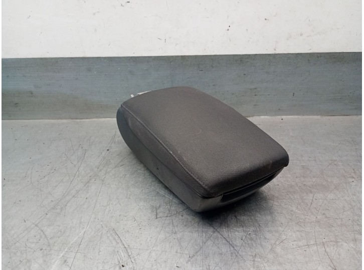 Recambio de apoyabrazos central para audi a6 c6 (4f2) 2.7 tdi quattro referencia OEM IAM 4F08642096PS 4F08642096PS 