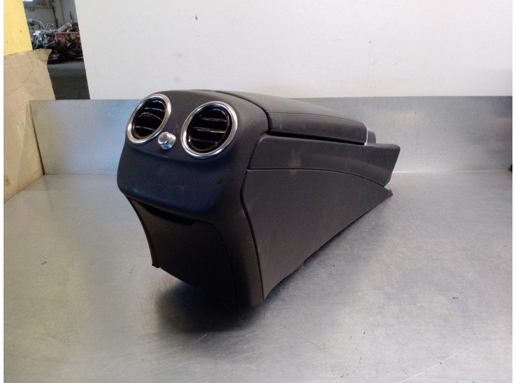 Recambio de apoyabrazos central para mercedes-benz clase c (w205) lim. 2.0 cgi cat referencia OEM IAM A2058251510  