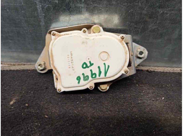 Recambio de motor cierre centralizado trasero derecho para mitsubishi l 200 (k6/7) 2.5 td cat referencia OEM IAM MR432147 2 PINE