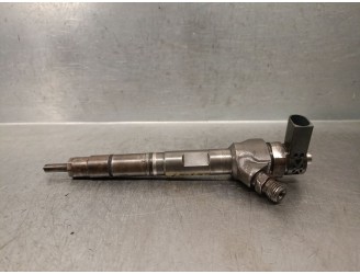 Replacement injector for Volkswagen Crafter 2.0 TDI OEM IAM reference 03L130277Q 0445110647 BOSCH