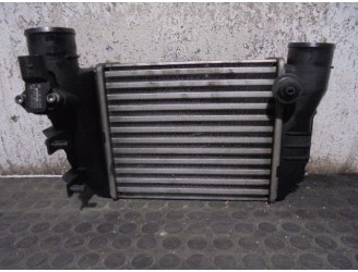Recambio de intercooler para audi a4 avant (8e5) 1.8 20v referencia OEM IAM 8E0145805L JDEUS