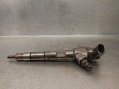 Replacement injector for Volkswagen Crafter 2.0 TDI OEM IAM reference 03L130277Q 0445110647 BOSCH