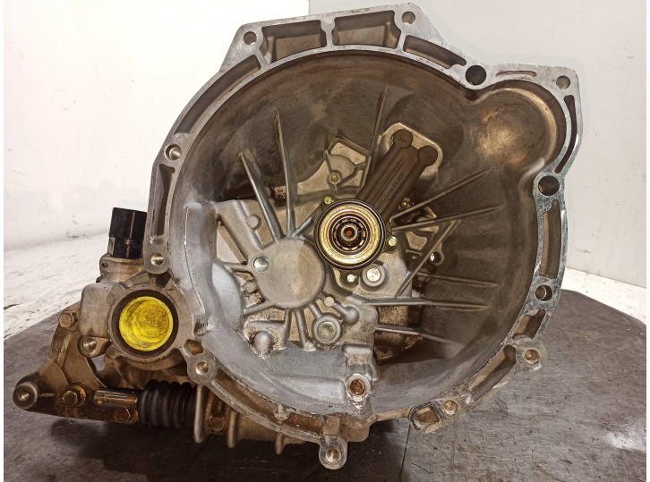 Recambio de caja cambios para ford fiesta berlina (dx) 1.25 16v cat referencia OEM IAM 97WT7002YE STFC20J21000097 