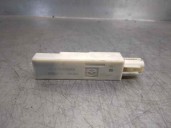 Recambio de antena para mazda 3 sedán (bp) referencia OEM IAM KD47676NXA 