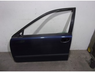 Recambio de puerta delantera izquierda para volvo v40 familiar cat (multipoint) referencia OEM IAM 30632666 AZUL 5 PUERTAS