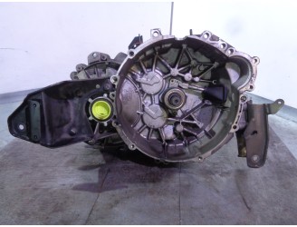 Recambio de caja cambios para volvo v40 familiar cat (multipoint) referencia OEM IAM P30616152 T103066 4.45