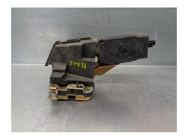 Recambio de cerradura puerta trasera derecha para mitsubishi carisma berlina 4 (da0) 1.8 gdi cat referencia OEM IAM M806387 2 PI