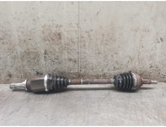 Recambio de transmision delantera izquierda para renault megane ii coupe/cabrio 1.6 16v referencia OEM IAM 8200330413  