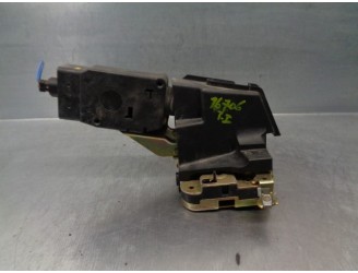 Recambio de cerradura puerta trasera izquierda para mitsubishi carisma berlina 4 (da0) 1.8 gdi cat referencia OEM IAM M806386 2 