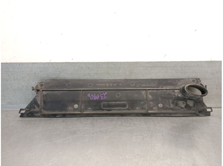 Recambio de molduras delanteras para renault scénic iii (jz0/1_) 1.5 dci referencia OEM IAM 214760027R 214762704R 