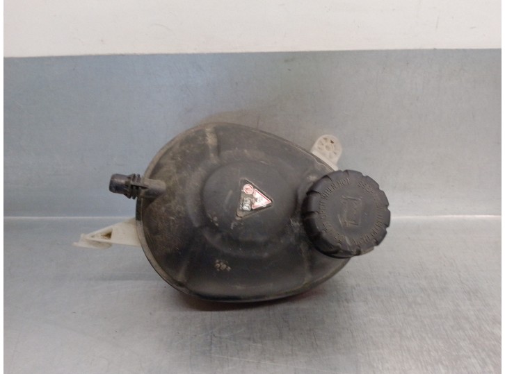 Recambio de deposito expansion para mercedes-benz clase c (w205) lim. 2.0 cgi cat referencia OEM IAM A2055000049  