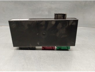 Recambio de centralita cierre para bmw serie 3 compacto (e36) 1.7 turbodiesel cat referencia OEM IAM 61358387529  