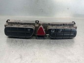 Replacement hazard warning switch for Mercedes-Benz CLK-Class (W209) coupe 3.2 V6 18V CAT OEM IAM reference 2038215679 