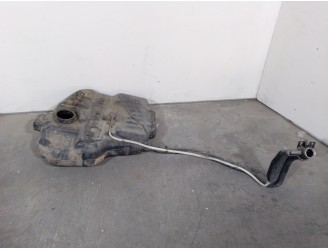 Recambio de deposito combustible para volkswagen caddy furgón/kombi 2.0 tdi referencia OEM IAM 2K0201085F  CAMPA CESTA - 32