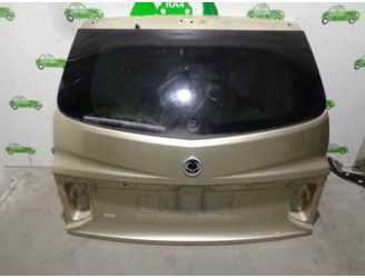 Recambio de porton trasero para ssangyong kyron 2.0 referencia OEM IAM 6400108302 MARRON CLARO 5 PUERTAS
