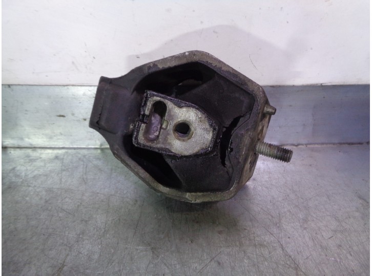 Replacement gearbox mount for audi a6 sedan (c4) 2.6 v6 cat (abc) OEM IAM reference 4A0399151 
