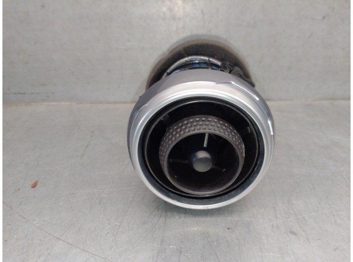 Recambio de aireador para nissan juke (f16_) 1.6 hybrid referencia OEM IAM 687606PA0A 687606PA0A 