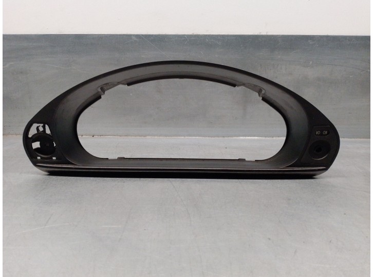 Recambio de embellecedor cuadro para bmw serie 3 compacto (e36) 1.7 turbodiesel cat referencia OEM IAM 51458146264 