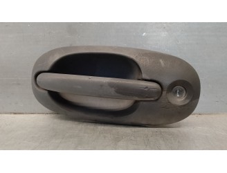 Recambio de maneta exterior delantera izquierda para chrysler voyager (gs) 2.4 se grand voyager referencia OEM IAM ASSY4717407FT