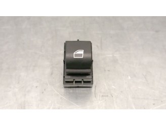 Recambio de mando elevalunas trasero izquierdo para bmw 1 (f20) 116 d referencia OEM IAM 9208106 