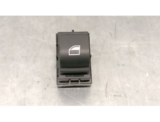 Replacement rear right window switch for BMW 1 (F20) 116 D OEM IAM reference 9208106 