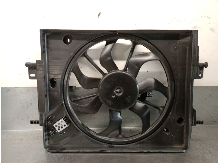 Recambio de electroventilador para dacia sandero iii 1.0 tce 90 referencia OEM IAM 214813070R  T212360G VALEO