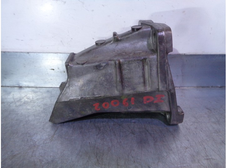 Recambio de soporte cambio para audi a6 berlina (c4) 2.6 v6 cat (abc) referencia OEM IAM 4A0399113G 