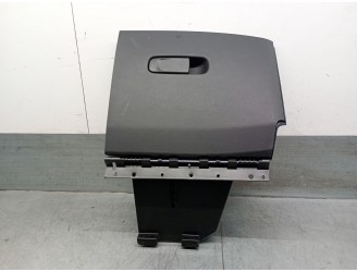 Recambio de guantera para fiat fiat 600e / 600 mild hybrid fiat 600e / 600 mild hybrid referencia OEM IAM 735770531 735770531 