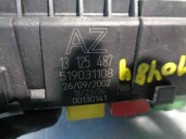 Recambio de caja reles / fusibles para opel vectra c berlina 2.2 16v cat (z 22 se) referencia OEM IAM 13125487 