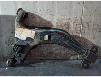 Recambio de brazo suspension inferior delantero izquierdo para nissan serena (c23m) 2.3 slx diesel referencia OEM IAM 545017C350