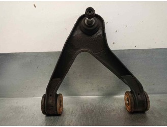 Recambio de brazo suspension superior delantero izquierdo para iveco daily caja cerrada (2006 =>) 2.3 diesel cat referencia OEM 