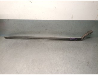 Recambio de molduras delanteras para volvo xc40 (536) recharge referencia OEM IAM 31448940 31448940 VOLVO