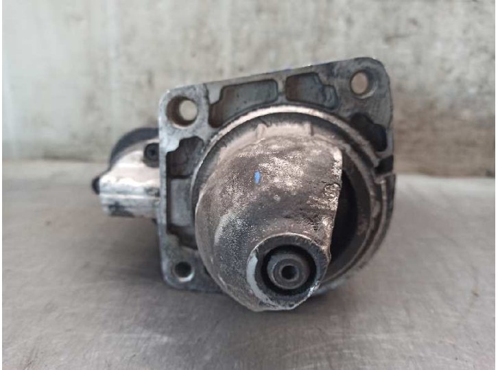 Recambio de motor arranque para chrysler voyager (gs) 2.5 turbodiesel referencia OEM IAM 468 6111 0001218175 BOSCH