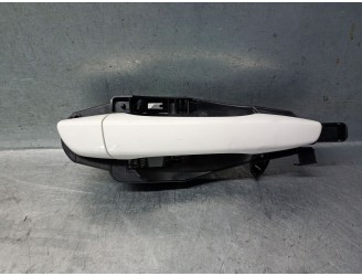 Recambio de maneta exterior delantera derecha para fiat fiat 600e / 600 mild hybrid fiat 600e / 600 mild hybrid referencia OEM I