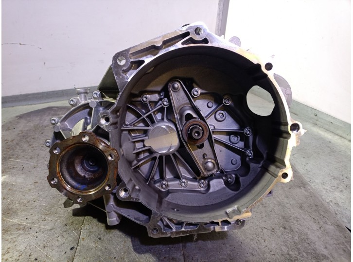 Recambio de caja cambios para volkswagen taigo (cs1) 1.0 tsi referencia OEM IAM USN 0AJ300044A FM6AJ021