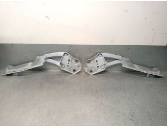 Recambio de bisagra capot para volvo xc40 (536) recharge referencia OEM IAM 32297490 32297490 VOLVO